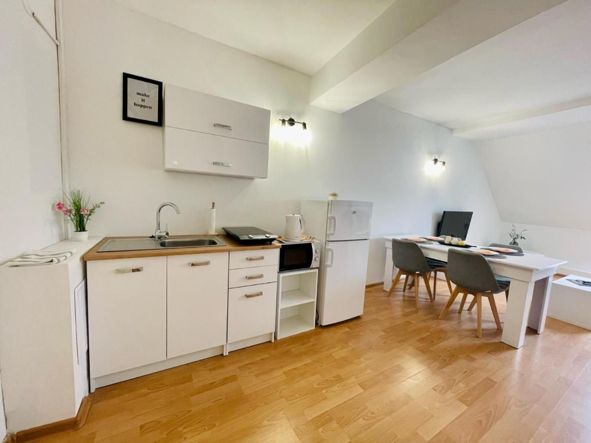 Central Apartment Fountain View Kosice Luaran gambar